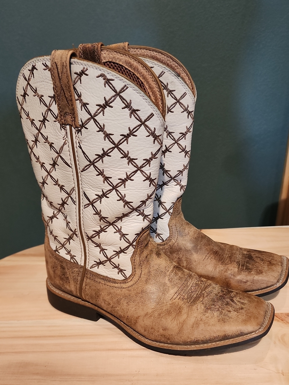 Twisted X Kids White and Brown Western Cowboy Boots